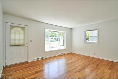 1056 Endicott Drive, Akron, OH 44313 - Photo 3