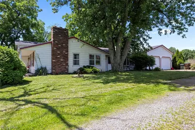 8134 Oberlin Road, Elyria, OH 44035 - Photo 3