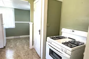 2187 Olive Ave, Oakwood, OH 44107 - Photo 13
