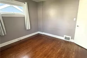 2187 Olive Ave, Oakwood, OH 44107 - Photo 23