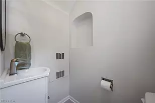 2924 Brighton Rd, Huber Heights, OH 44120 - Photo 11