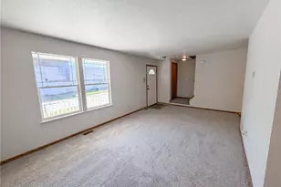 1004 Bellows St, Akron, OH 44311 - Photo 13