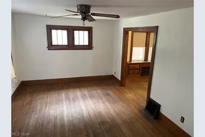 142 Emerling Avenue, Akron, OH 44301 - Photo 5