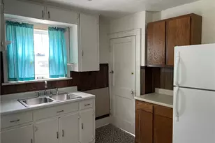 142 Emerling Ave, Akron, OH 44301 - Photo 3