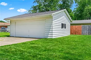 900 Wilder Ave, Elyria, OH 44035 - Photo 7