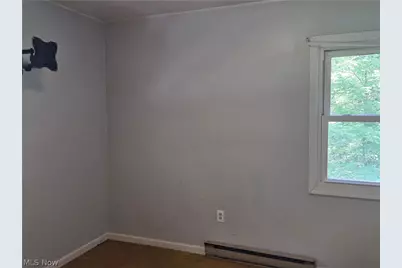 3036 Meadow Road, Cambridge, OH 43725 - Photo 13