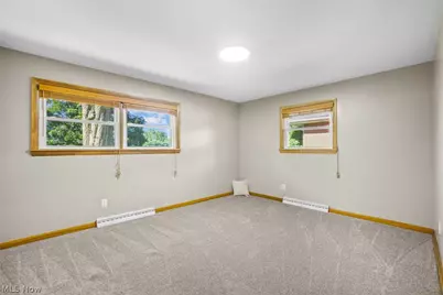 237 9th Street NW, North Canton, OH 44720 - Photo 11