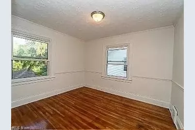 335 Beechwood Drive, Akron, OH 44320 - Photo 7