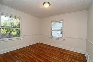 335 Beechwood Dr, Akron, OH 44320 - Photo 7