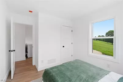 1297 Goshen Hill Road SE, New Philadelphia, OH 44663 - Photo 11