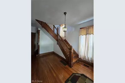 407 Williams Avenue, Williamstown, WV 26187 - Photo 7