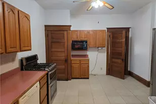 407 Williams Ave, Williamstown, WV 26187 - Photo 11