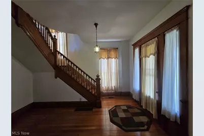 407 Williams Avenue, Williamstown, WV 26187 - Photo 5