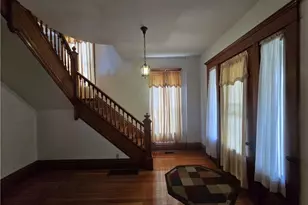 407 Williams Ave, Williamstown, WV 26187 - Photo 5
