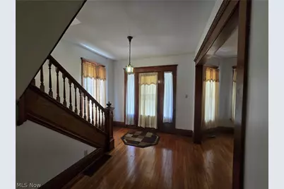 407 Williams Avenue, Williamstown, WV 26187 - Photo 3