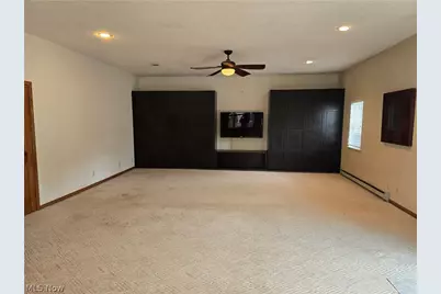 407 Williams Avenue, Williamstown, WV 26187 - Photo 19