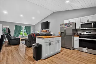 628 Park Oval, Madison, OH 44057 - Photo 13
