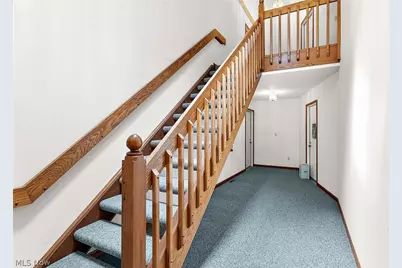 1338 Fox Run Drive, Youngstown, OH 44512 - Photo 25