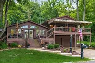 9186 Cherry Ln NW, Mineral City, OH 44656 - Photo 3