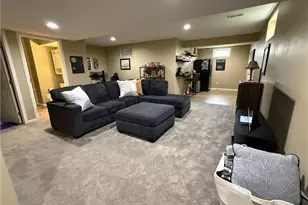 544 Country View, Northfield Center, OH 44067 - Photo 15