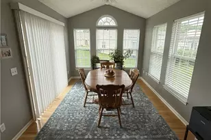 544 Country View, Northfield Center, OH 44067 - Photo 7