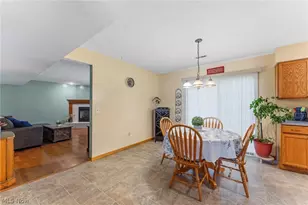 5401 Pebble Creek Ln, Perry, OH 44077 - Photo 7