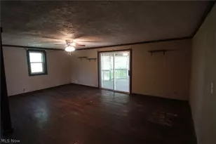 14413 Ellsworth Rd, Berlin Center, OH 44401 - Photo 9