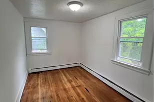 1186 Pondview Ave, Akron, OH 44305 - Photo 13