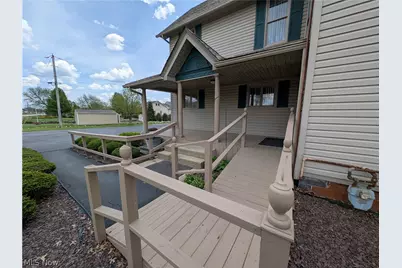 17991 Mahoning Avenue, Lake Milton, OH 44429 - Photo 7