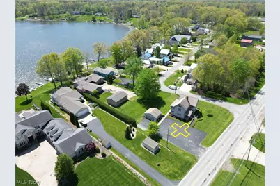 17991 Mahoning Avenue, Lake Milton, OH 44429 - Photo 5