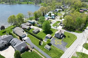 17991 Mahoning Ave, Lake Milton, OH 44429 - Photo 5