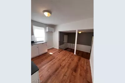 1093 Joy Avenue, Akron, OH 44306 - Photo 5