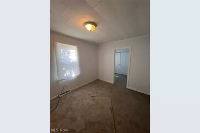1093 Joy Avenue, Akron, OH 44306 - Photo 9