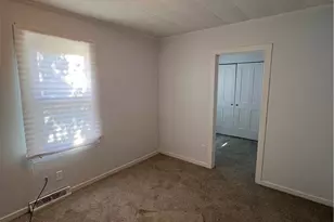 1093 Joy Ave, Akron, OH 44306 - Photo 9