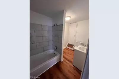 1093 Joy Avenue, Akron, OH 44306 - Photo 11