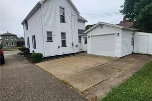 322 E 4th St, Dover, OH 44622 - Photo 13