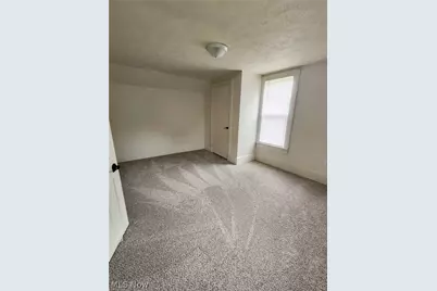 322 E 4th Street, Dover, OH 44622 - Photo 5