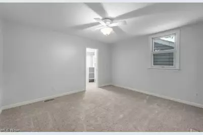 3223 Evelynton Place E, Stow, OH 44224 - Photo 13