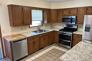 5523 Brewton Ave NW, Canal Fulton, OH 44614 - Photo 5