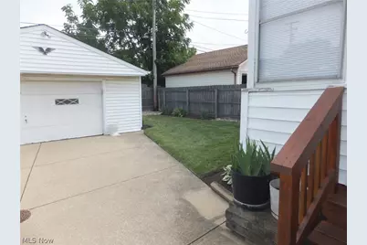 6102 Orchard Grove Avenue, Loveland, OH 44144 - Photo 33