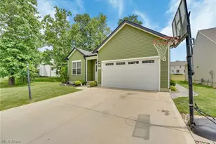 10449 Maryland St, Aurora, OH 44202 - Photo 3