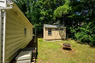 274 E Park Blvd, Akron, OH 44305 - Photo 13