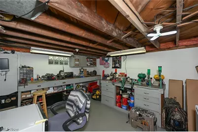 274 E Park Boulevard, Akron, OH 44305 - Photo 39