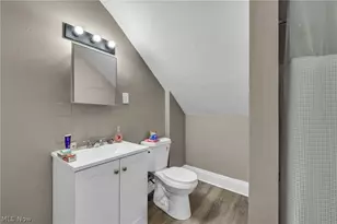 1288 Pondview Ave, Akron, OH 44305 - Photo 29