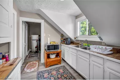 1288 Pondview Avenue, Akron, OH 44305 - Photo 19