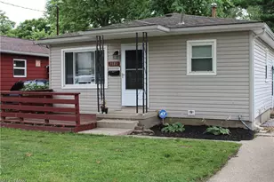 1181 Easton Dr, Akron, OH 44310 - Photo 1