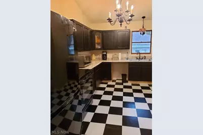 739 Cohasset Drive, Youngstown, OH 44511 - Photo 9
