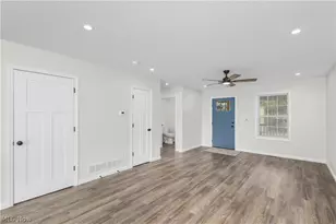347 Luck Ave, Zanesville, OH 43701 - Photo 11