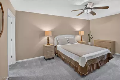 1139 Lake Meadow Lane, Brunswick, OH 44212 - Photo 17