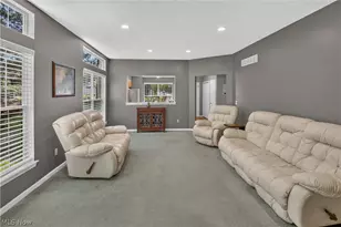 1139 Lake Meadow Ln, Brunswick, OH 44212 - Photo 11